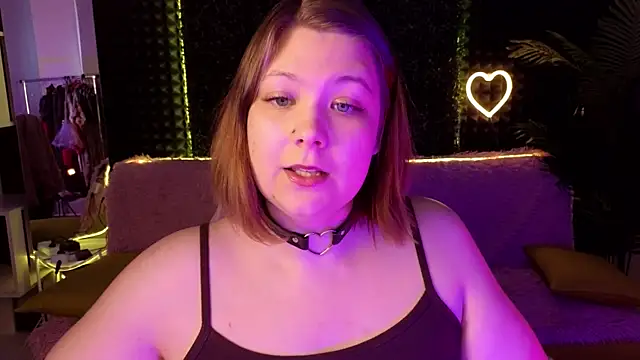 Snapshot of DjennaPalme chatting on 10-12-25, 03:19 DjennaPalme online show from 10-12-25, 03:19