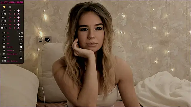 EvaSileZ online show from 11-08-25, 02:31