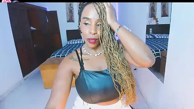 TAYLORR778 online show from 10-08-25, 06:52