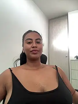 tracycum online show from 06-12-26, 10:18