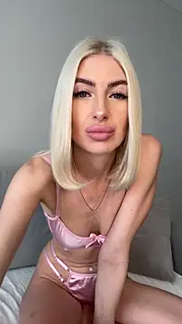 Mia Roxie online show from 06-02-26, 02:44