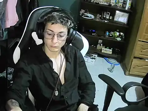 Jughead 16 online show from 10-17-25, 07:55