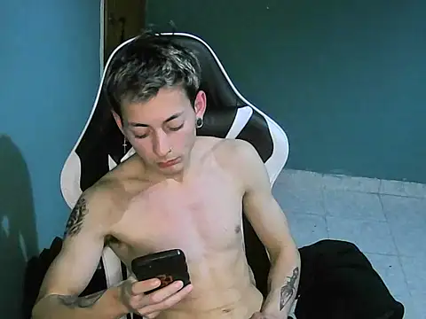 Jughead 16 online show from 09-15-25, 03:07