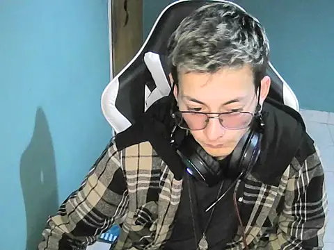 Jughead 16 online show from 09-13-25, 02:44