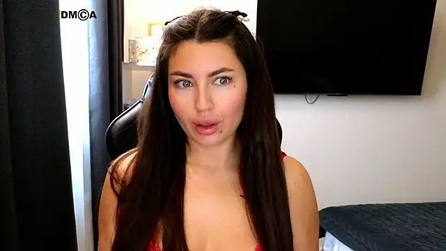 gracedorce online show from 10-10-25, 01:50