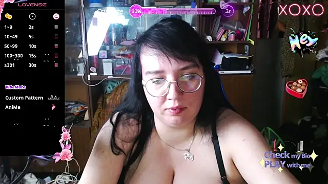 Snapshot of LeonaHarrison chatting on 03-10-25, 05:11 LeonaHarrison online show from 03-10-25, 05:11