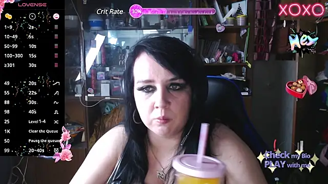Snapshot of LeonaHarrison chatting on 03-20-25, 09:24 LeonaHarrison online show from 03-20-25, 09:24