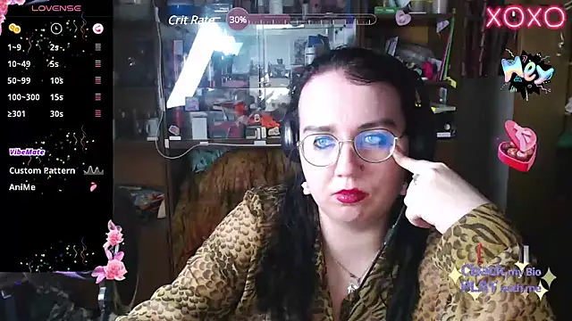 Snapshot of LeonaHarrison chatting on 03-15-25, 11:39 LeonaHarrison online show from 03-15-25, 11:39