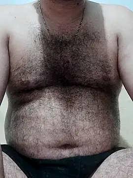 Snapshot of fraud705 chatting on 01-06-26, 10:25 fraud705 online show from 01-06-26, 10:25