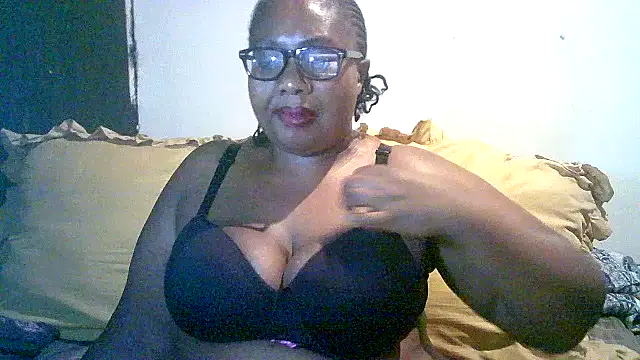 YELLOW BONE online show from 11-08-25, 09:07