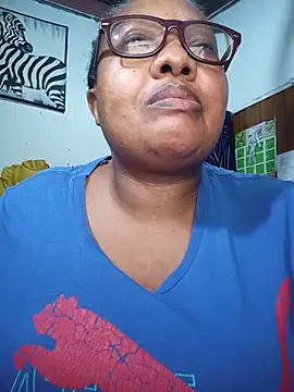 Snapshot of YELLOW_BONE chatting on 07-03-26, 08:15 YELLOW BONE online show from 07-03-26, 08:15
