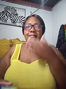 Snapshot of YELLOW_BONE chatting on 07-14-26, 08:48 YELLOW BONE online show from 07-14-26, 08:48