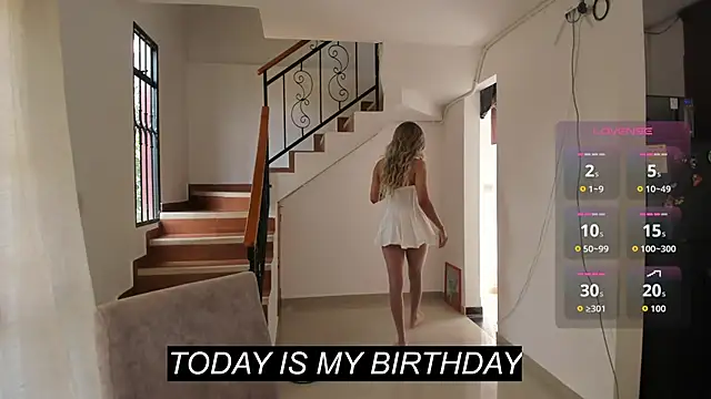 Snapshot of Valentina_____ chatting on 02-20-26, 04:53 Valentina online show from 02-20-26, 04:53