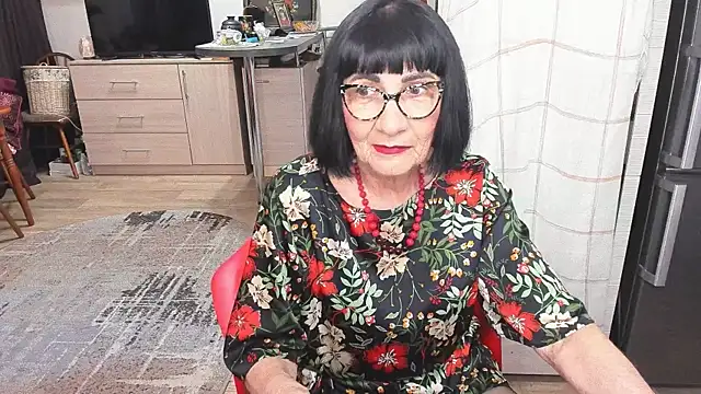 Tina Joness online show from 06-06-26, 04:23