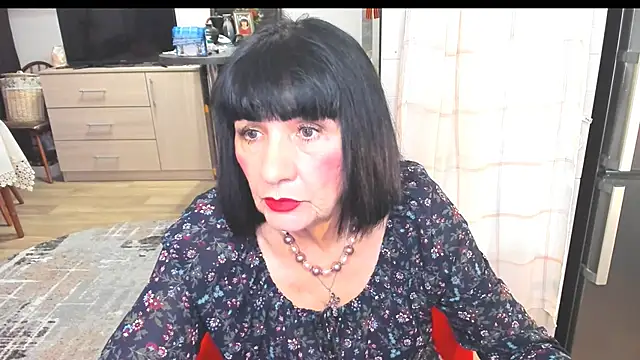 Tina Joness online show from 01-31-25, 05:21