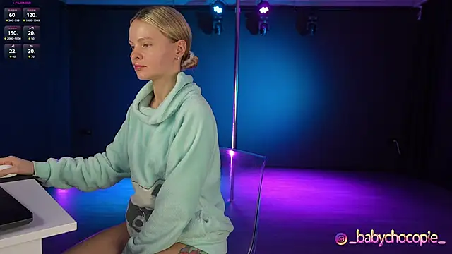 Masha 2002 online show from 02-09-26, 10:19