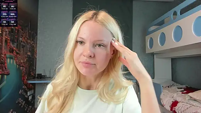 Snapshot of Masha_2002 chatting on 05-06-26, 07:18 Masha 2002 online show from 05-06-26, 07:18