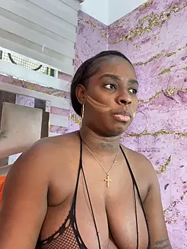 Snapshot of EBONNYGODDESXXX chatting on 11-21-25, 08:19 EBONNYGODDESXXX online show from 11-21-25, 08:19