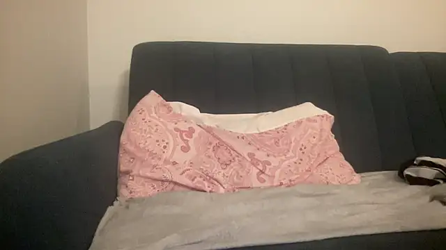 Sasha  Love online show from 10-21-25, 01:16