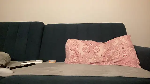 Sasha  Love online show from 12-13-25, 08:04