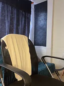 Snapshot of Pamelalancastersian chatting on 09-30-25, 08:48 Pamelalancastersian online show from 09-30-25, 08:48