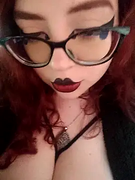 alicce moon  online show from 05-07-26, 09:40