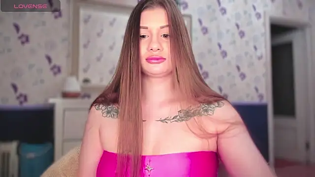JuicyHelenX online show from 10-09-25, 03:23