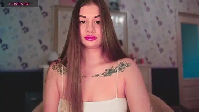 JuicyHelenX online show from 10-01-25, 02:10