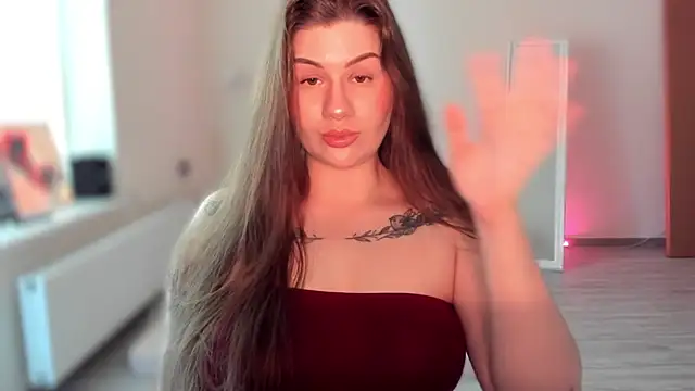 Snapshot of JuicyHelenX chatting on 05-19-26, 03:19 JuicyHelenX online show from 05-19-26, 03:19