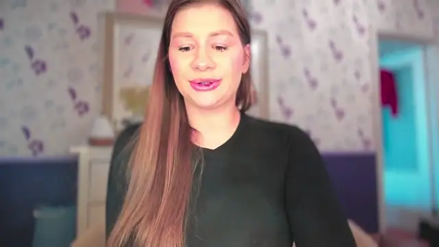 JuicyHelenX online show from 09-24-25, 11:06