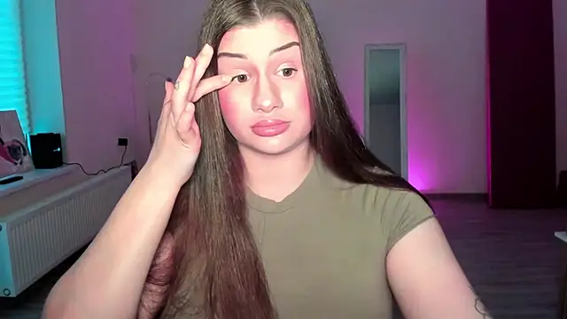 Snapshot of JuicyHelenX chatting on 05-21-26, 06:16 JuicyHelenX online show from 05-21-26, 06:16