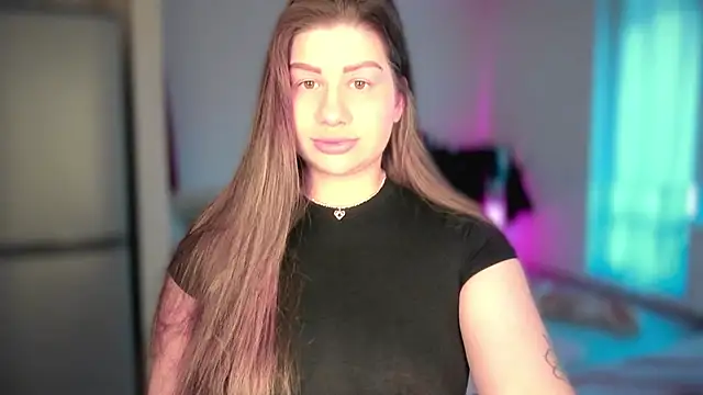 Snapshot of JuicyHelenX chatting on 04-24-26, 04:31 JuicyHelenX online show from 04-24-26, 04:31