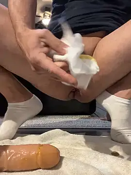 mrfeet58 online show from 12-19-24, 12:56