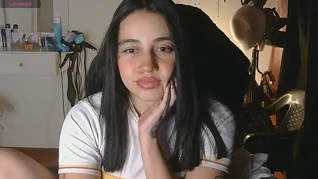 val bardot online show from 05-18-26, 09:03