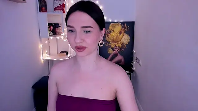 Snapshot of GracefulLook chatting on 03-07-25, 09:40 GracefulLook online show from 03-07-25, 09:40