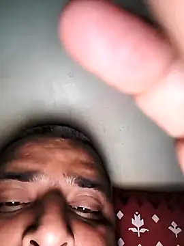 rajstrip12650 online show from 03-18-25, 06:39