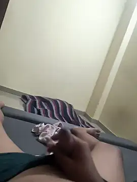 rajstrip12650 online show from 09-27-25, 04:35