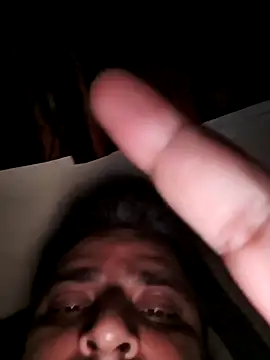 rajstrip12650 online show from 11-01-25, 04:23