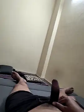 rajstrip12650 online show from 11-20-25, 12:17