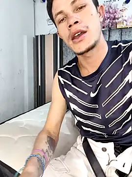 Juam22 online show from 12-20-25, 12:35