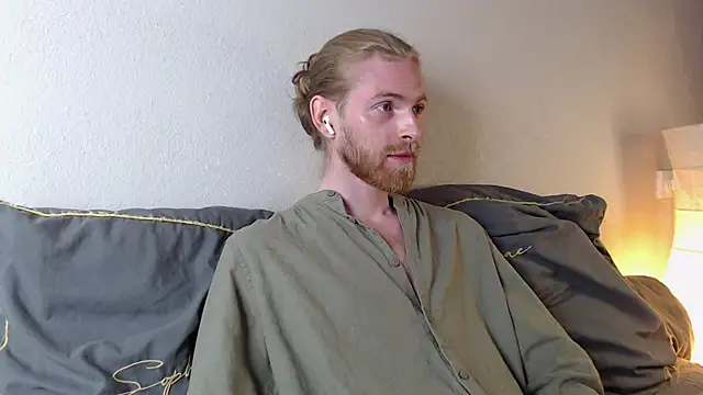 Snapshot of Damien_Bi chatting on 09-21-25, 09:42 Damien Bi online show from 09-21-25, 09:42