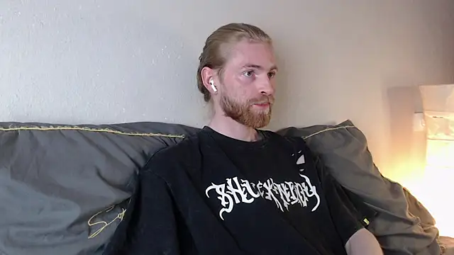 Snapshot of Damien_Bi chatting on 10-05-25, 08:43 Damien Bi online show from 10-05-25, 08:43