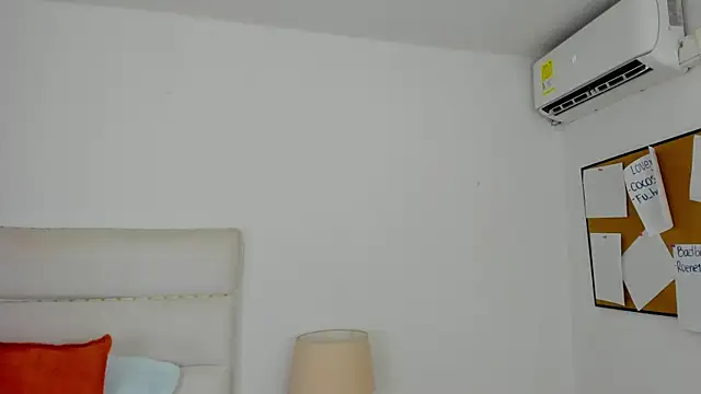 TaylorEvanss online show from 05-06-26, 07:29