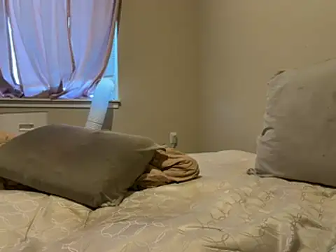 Snapshot of sexydadbod1 chatting on 07-18-26, 04:37 sexydadbod1 online show from 07-18-26, 04:37