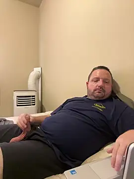 Snapshot of sexydadbod1 chatting on 03-02-26, 12:44 sexydadbod1 online show from 03-02-26, 12:44