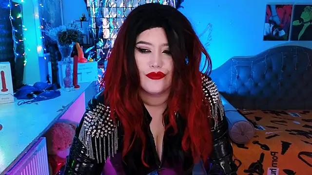 Snapshot of wickedxqueen chatting on 02-19-25, 05:16 wickedxqueen online show from 02-19-25, 05:16