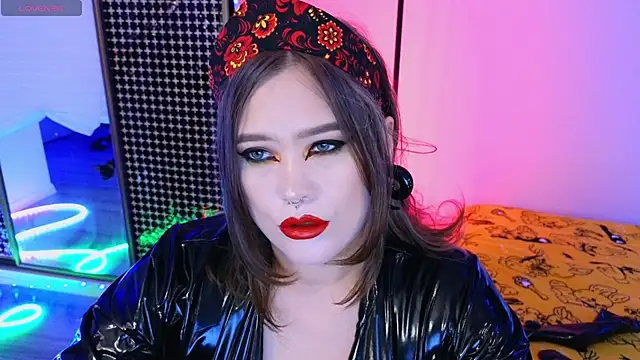wickedxqueen online show from 07-04-26, 09:30
