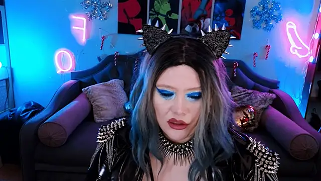 Snapshot of wickedxqueen chatting on 12-29-24, 03:22 wickedxqueen online show from 12-29-24, 03:22