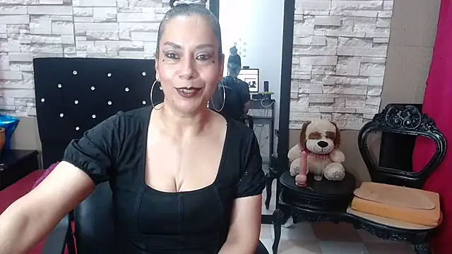 MarianaNight02 online show from 11-09-25, 05:22