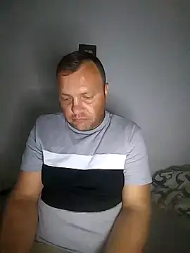 Snapshot of Bury0117 chatting on 09-30-25, 11:44 Bury0117 online show from 09-30-25, 11:44